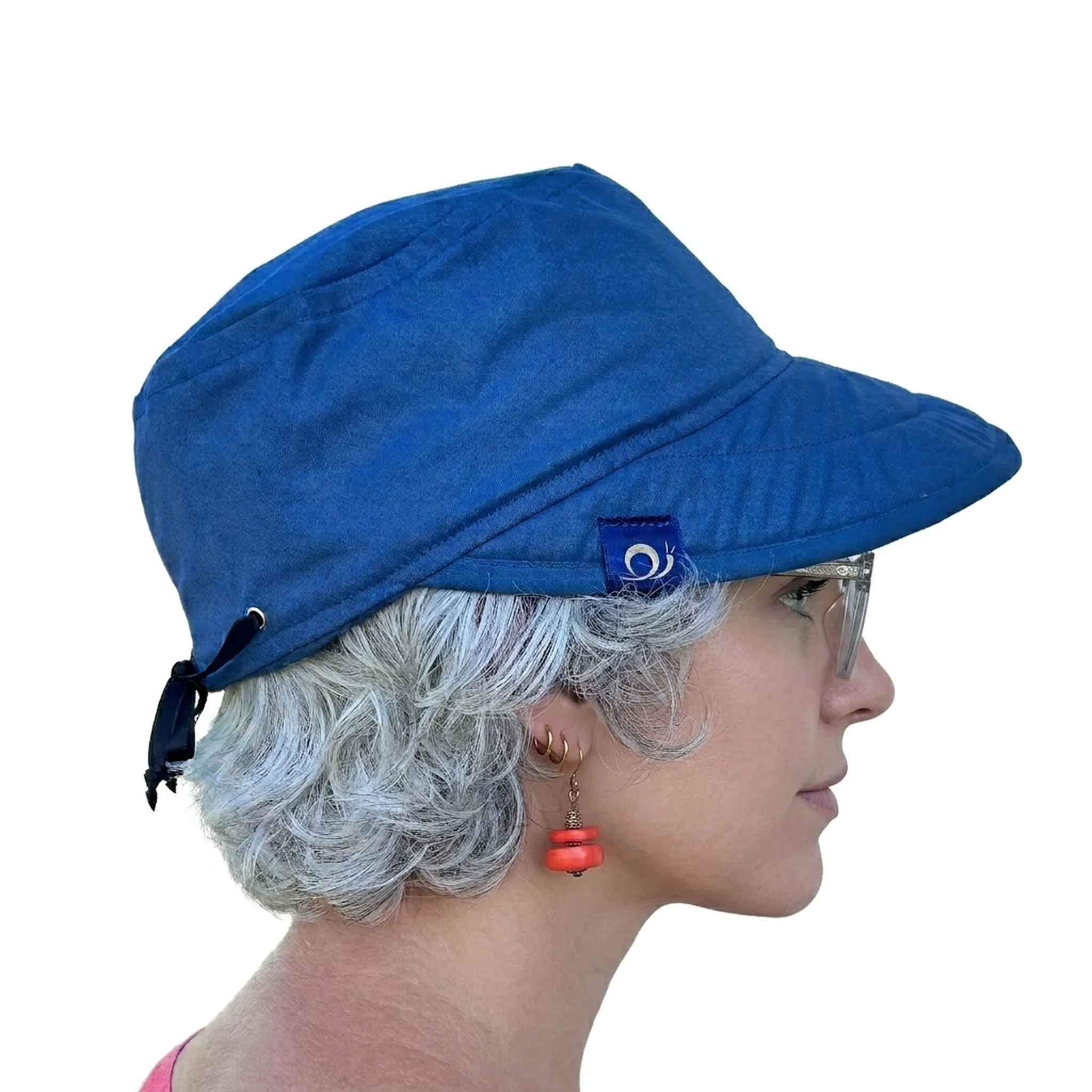 Advanced electromagnetic radiation shielding for head protection, powered by stainless steel technology.